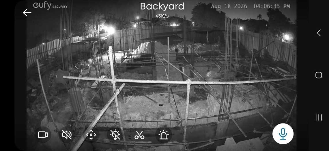 Night-vision view of the Cebu construction site from the Reolink camera